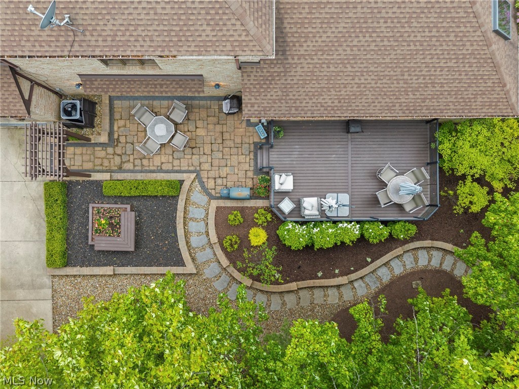 19312 Ivywood Trail Strongsville OH 44149