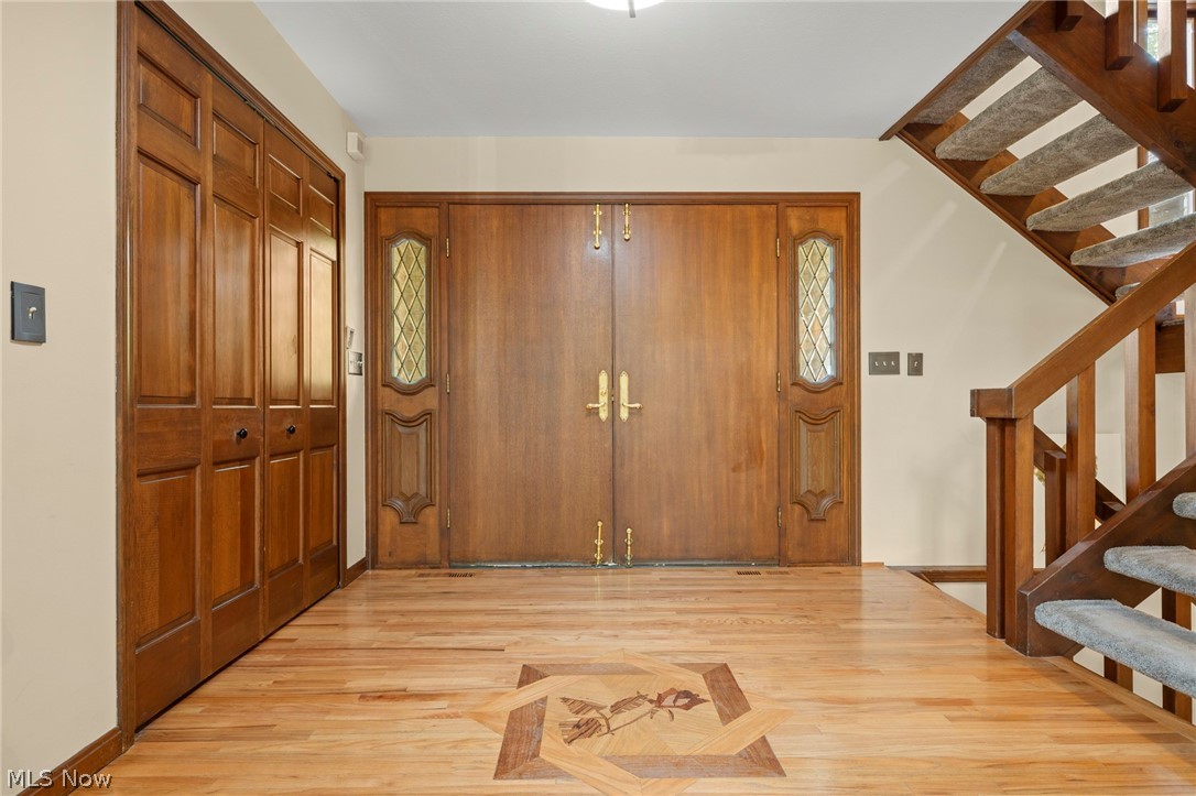 19312 Ivywood Trail Strongsville OH 44149