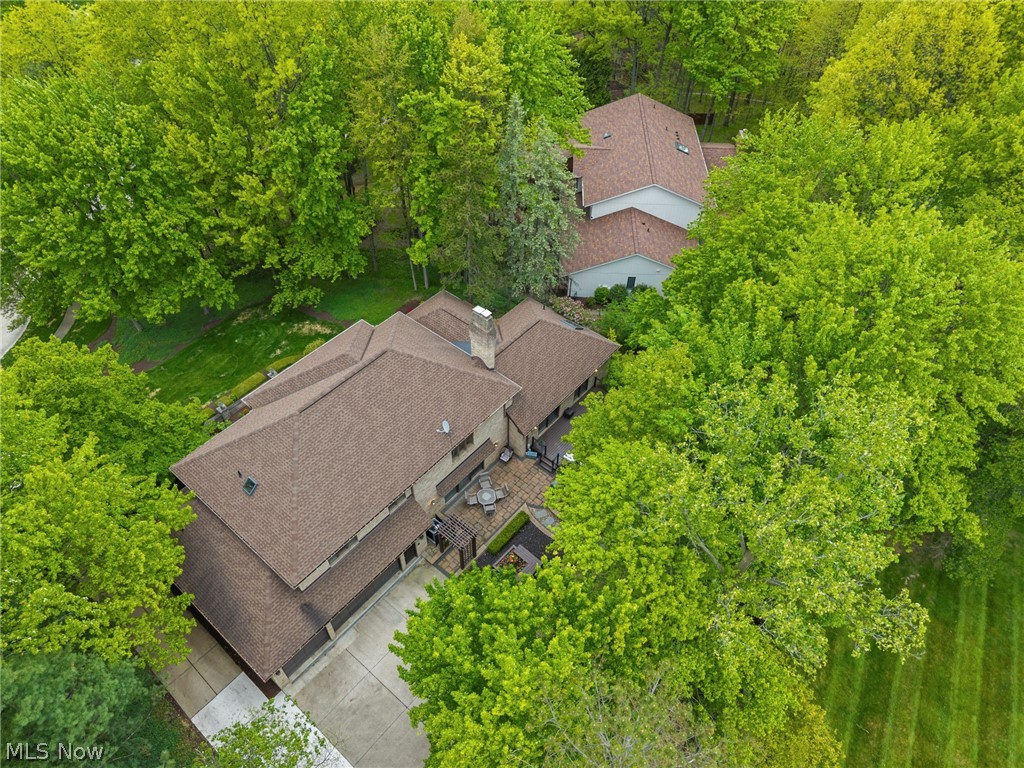 19312 Ivywood Trail Strongsville OH 44149