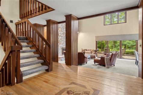 19312 Ivywood Trail Strongsville OH 44149