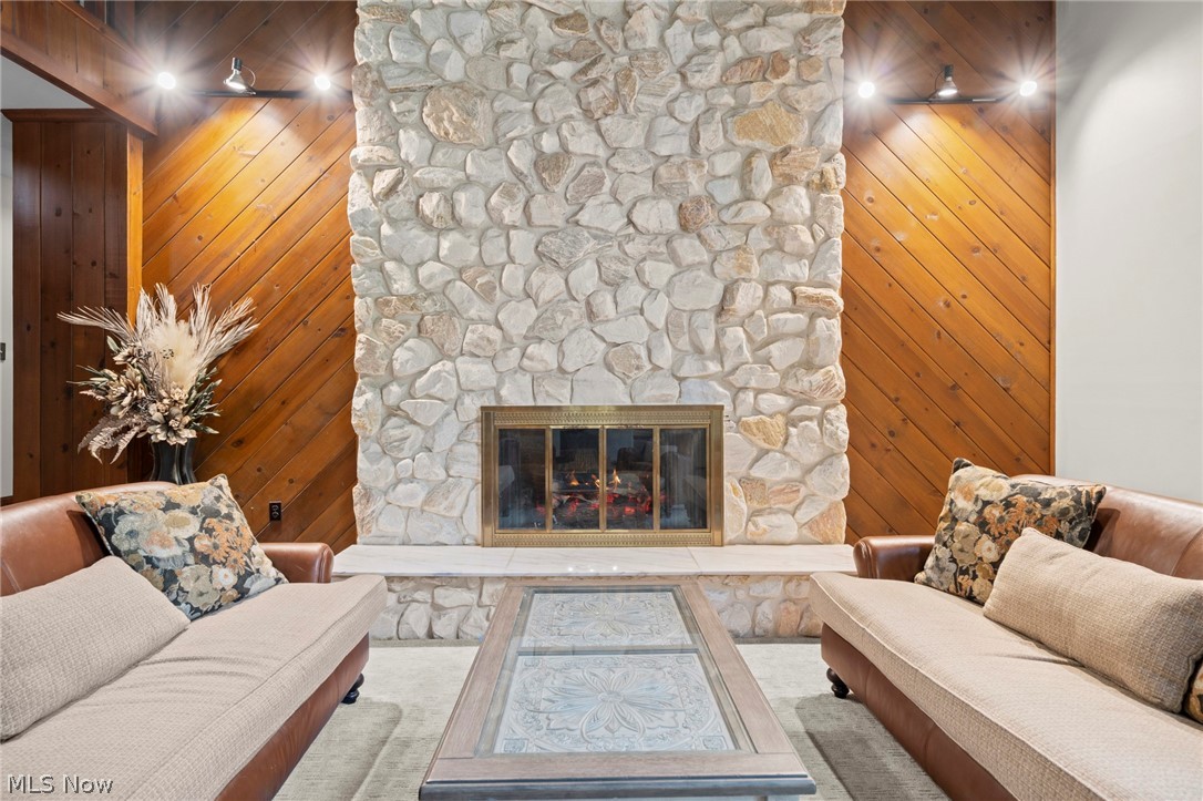 19312 Ivywood Trail Strongsville OH 44149
