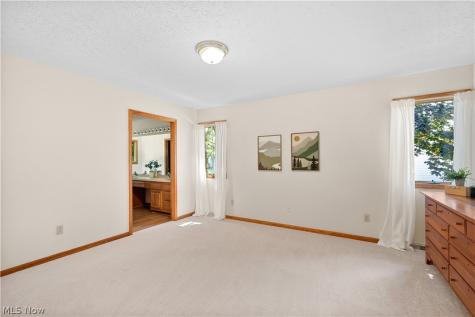 37959 Detroit Road Avon OH 44011