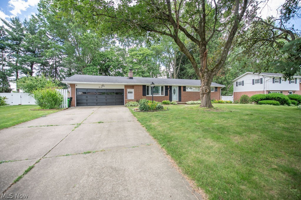 916 Marion Avenue NW Massillon OH 44646