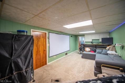 916 Marion Avenue NW Massillon OH 44646