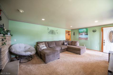 916 Marion Avenue NW Massillon OH 44646