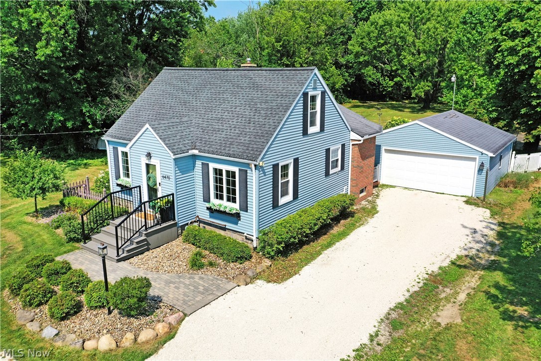 6470 Mahoning Avenue NW Champion OH 44481