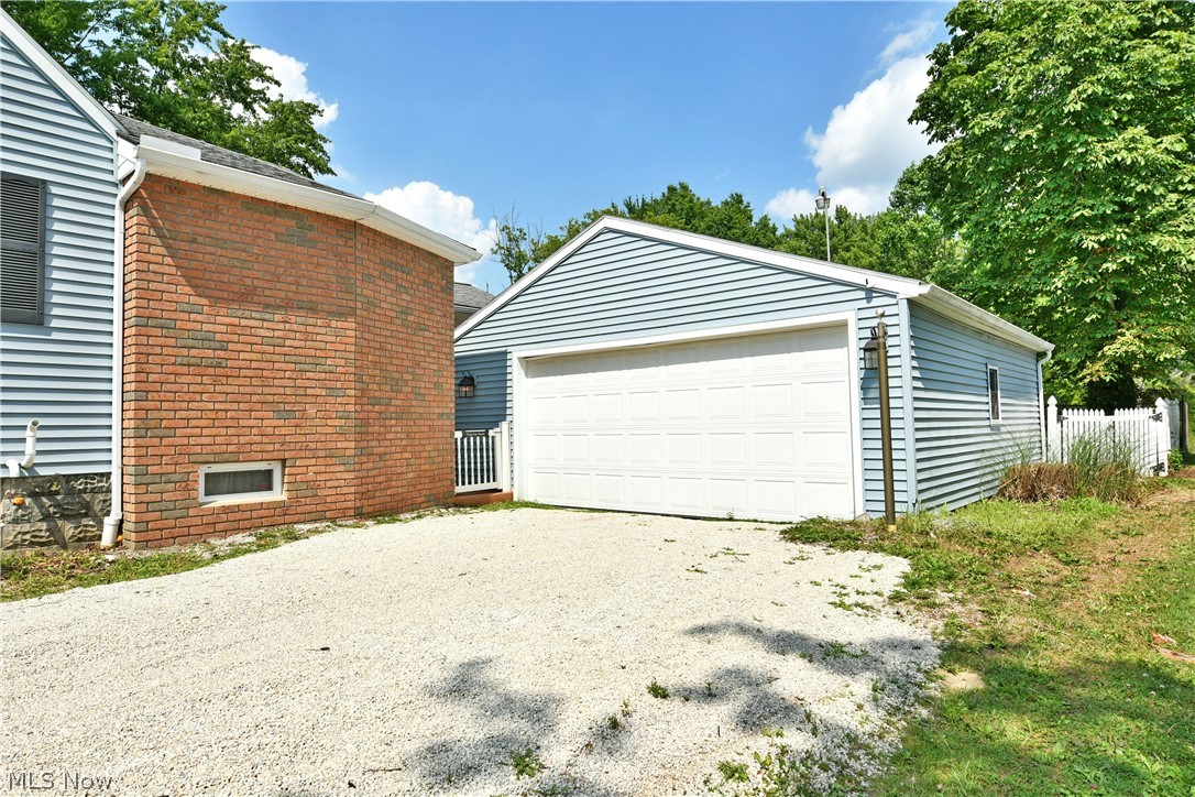 6470 Mahoning Avenue NW Champion OH 44481