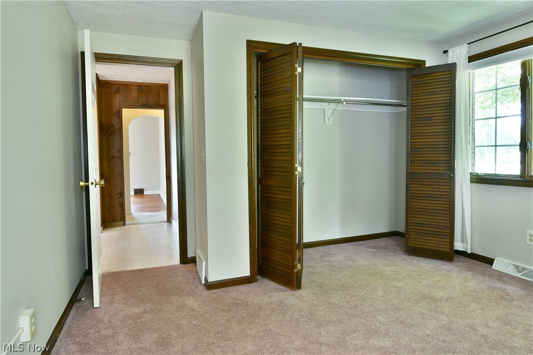 6470 Mahoning Avenue NW Champion OH 44481