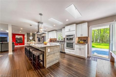 26105 Westwood Road Westlake OH 44145