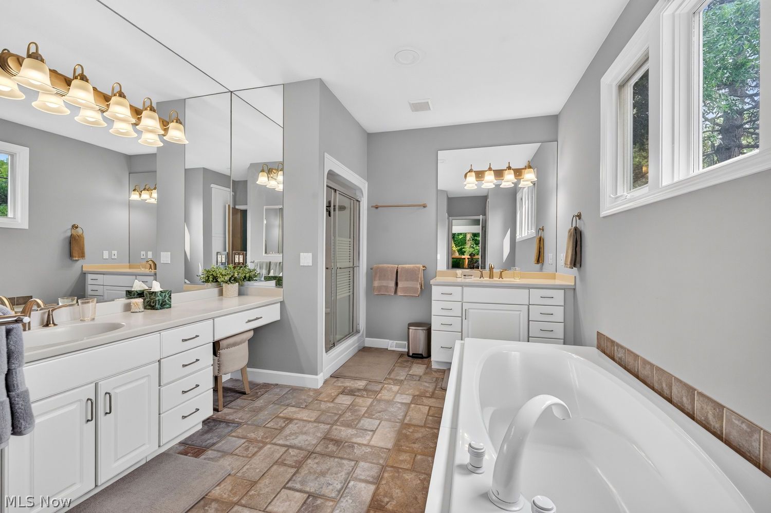 3581 Eldorado Drive Rocky River OH 44116