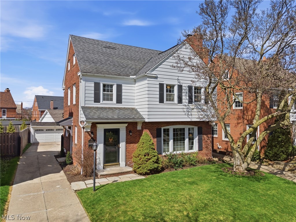 2552 Channing Road University Heights OH 44118