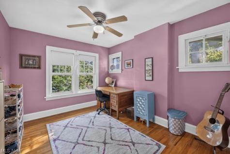 3389 E Monmouth Road Cleveland OH 44118