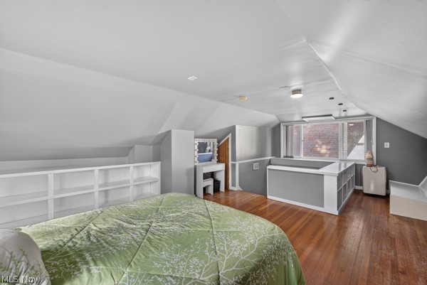 3389 E Monmouth Road Cleveland OH 44118