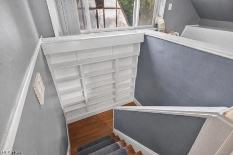 3389 E Monmouth Road Cleveland OH 44118