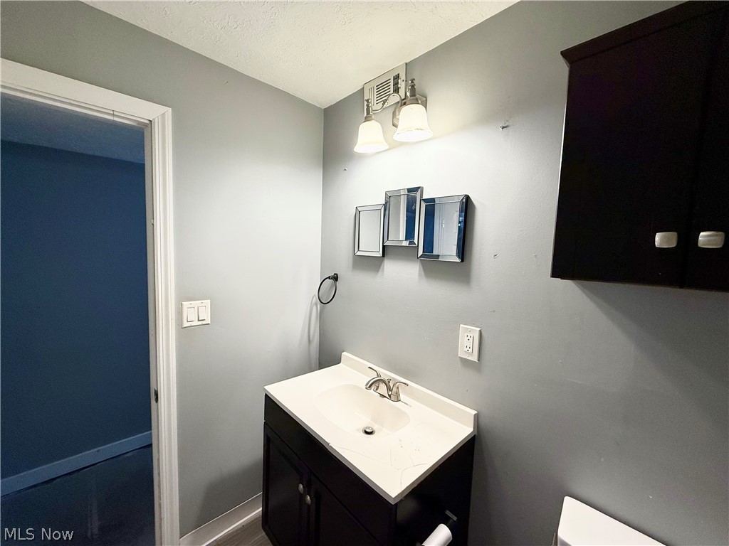 1128 Oakwood Drive Vermilion OH 44089