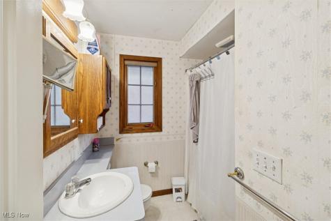 25918 Highland Road Richmond Heights OH 44143