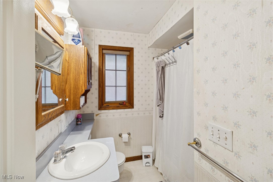 25918 Highland Road Richmond Heights OH 44143