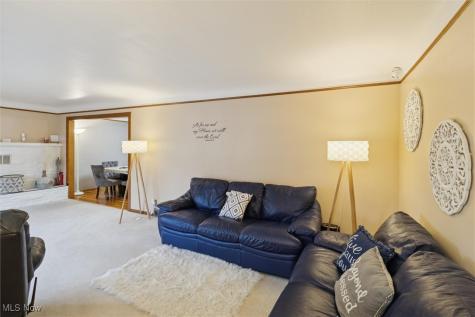 25918 Highland Road Richmond Heights OH 44143