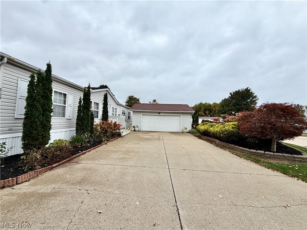 2650 Lake Breeze Drive Madison OH 44057