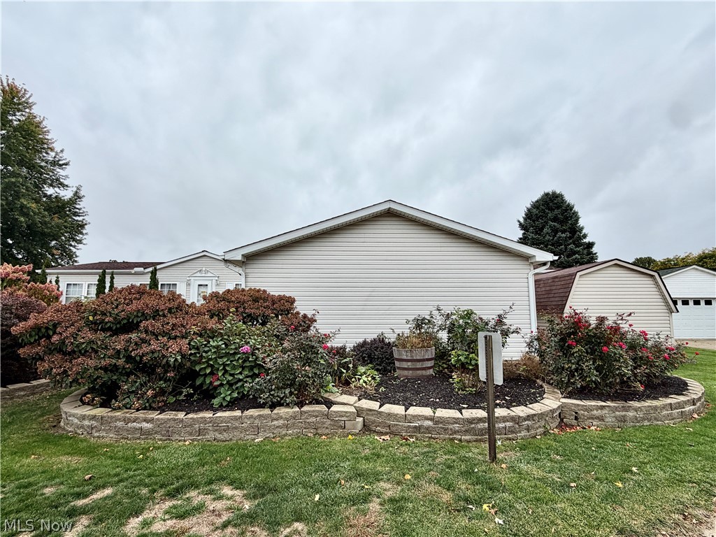 2650 Lake Breeze Drive Madison OH 44057