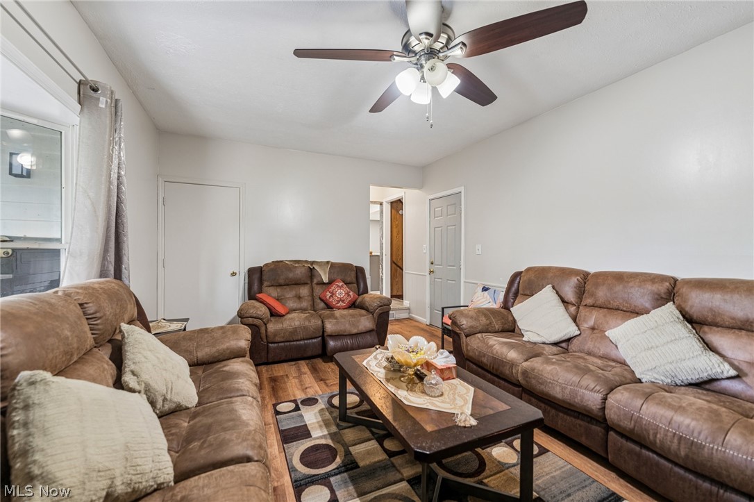 4562 Brendan Lane North Olmsted OH 44070