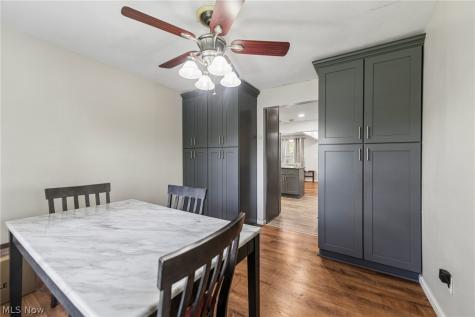 4562 Brendan Lane North Olmsted OH 44070
