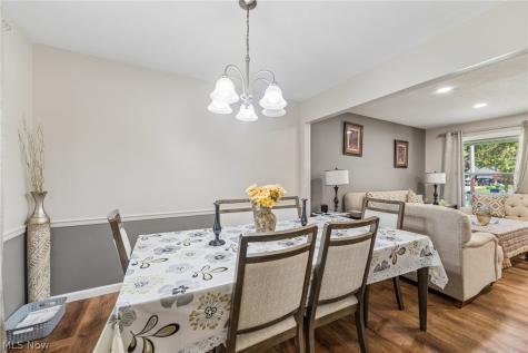4562 Brendan Lane North Olmsted OH 44070