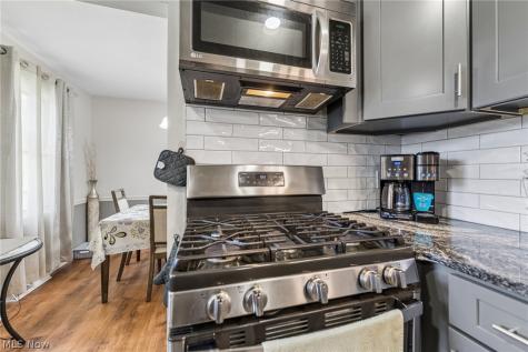 4562 Brendan Lane North Olmsted OH 44070