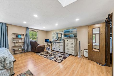 4562 Brendan Lane North Olmsted OH 44070