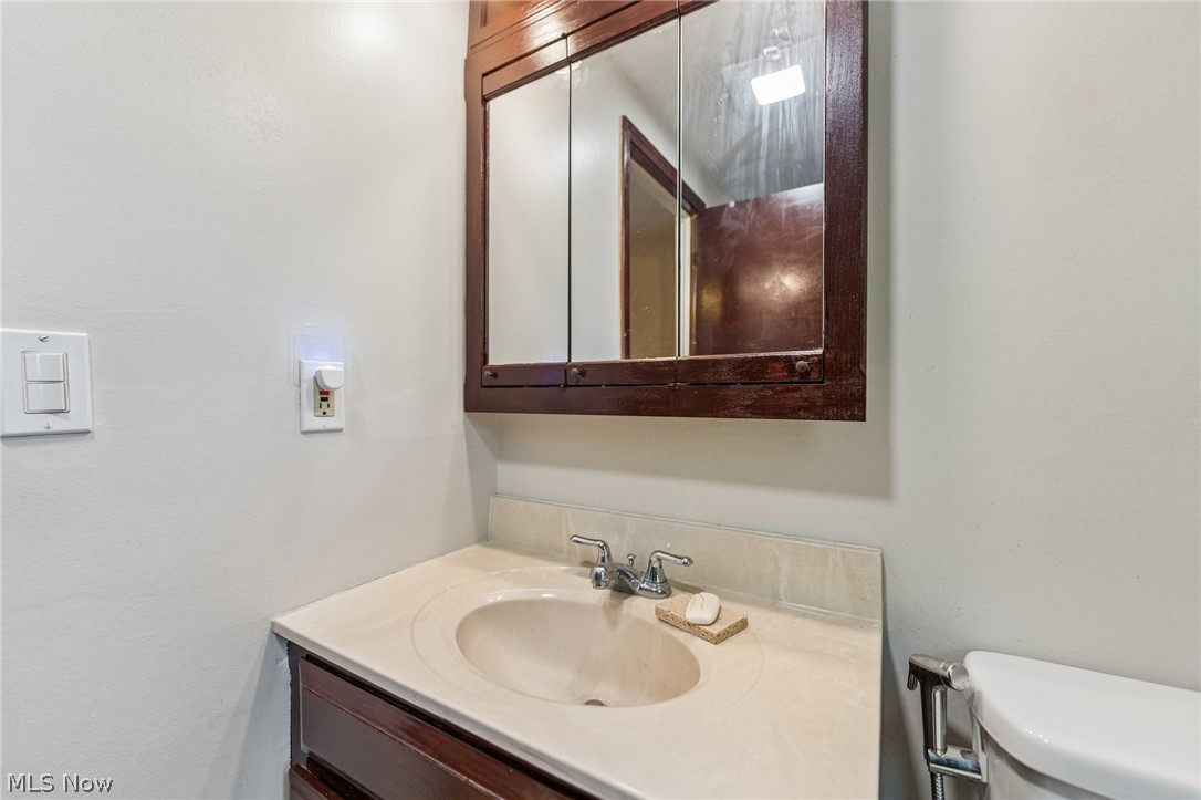 4562 Brendan Lane North Olmsted OH 44070