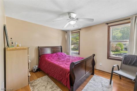 4562 Brendan Lane North Olmsted OH 44070