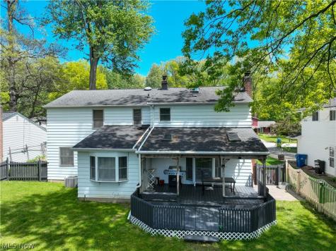 4562 Brendan Lane North Olmsted OH 44070