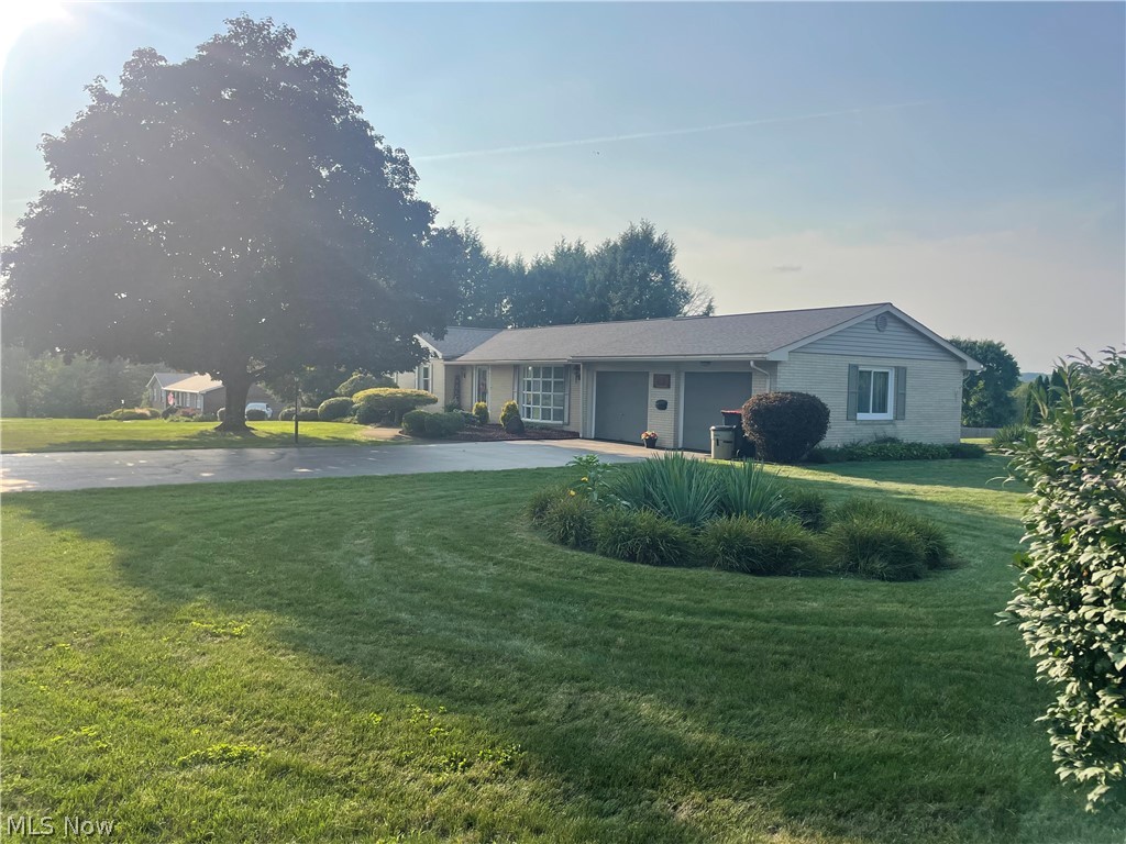 49261 S Park Circle East Liverpool OH 43920