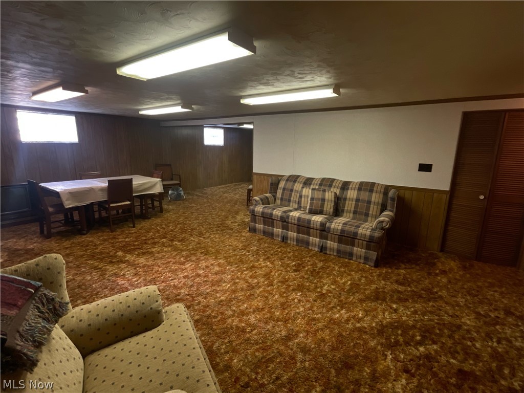 49261 S Park Circle East Liverpool OH 43920