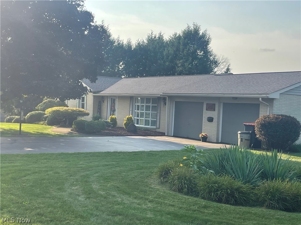49261 S Park Circle East Liverpool OH 43920