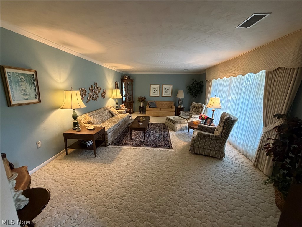 49261 S Park Circle East Liverpool OH 43920