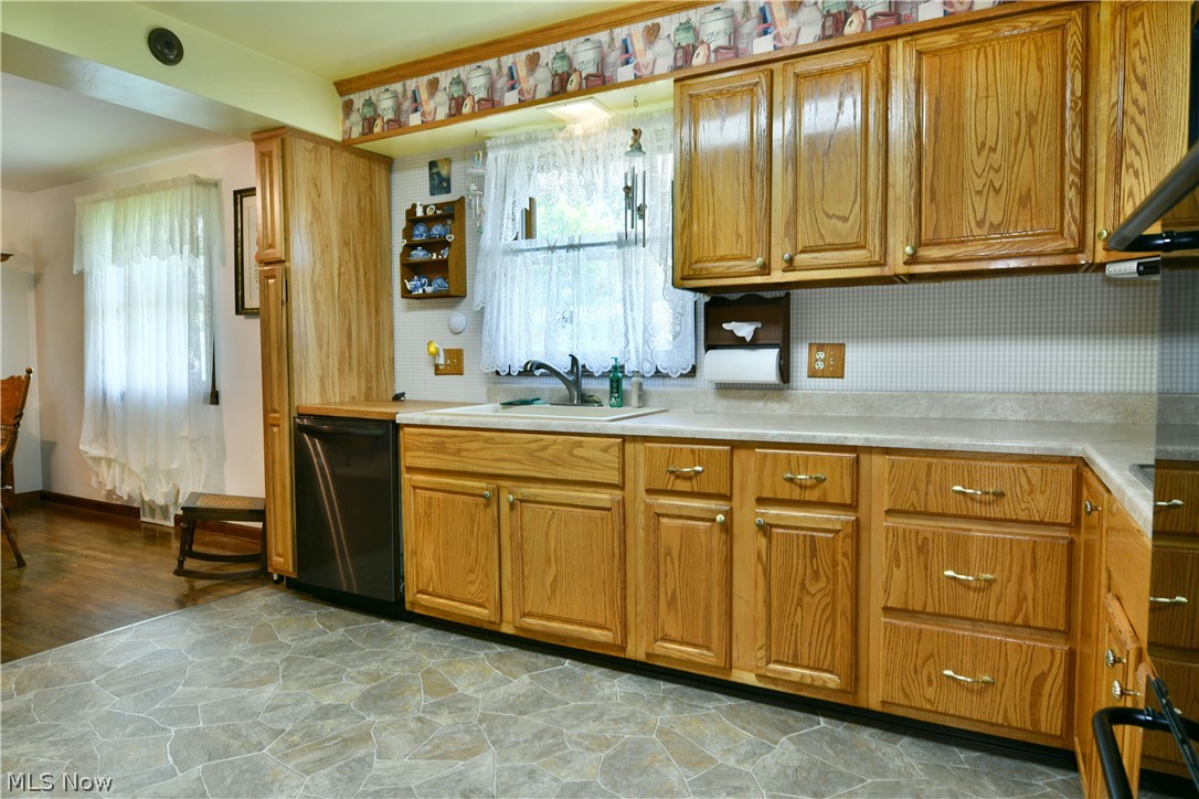 26 Potomac Avenue Niles OH 44446