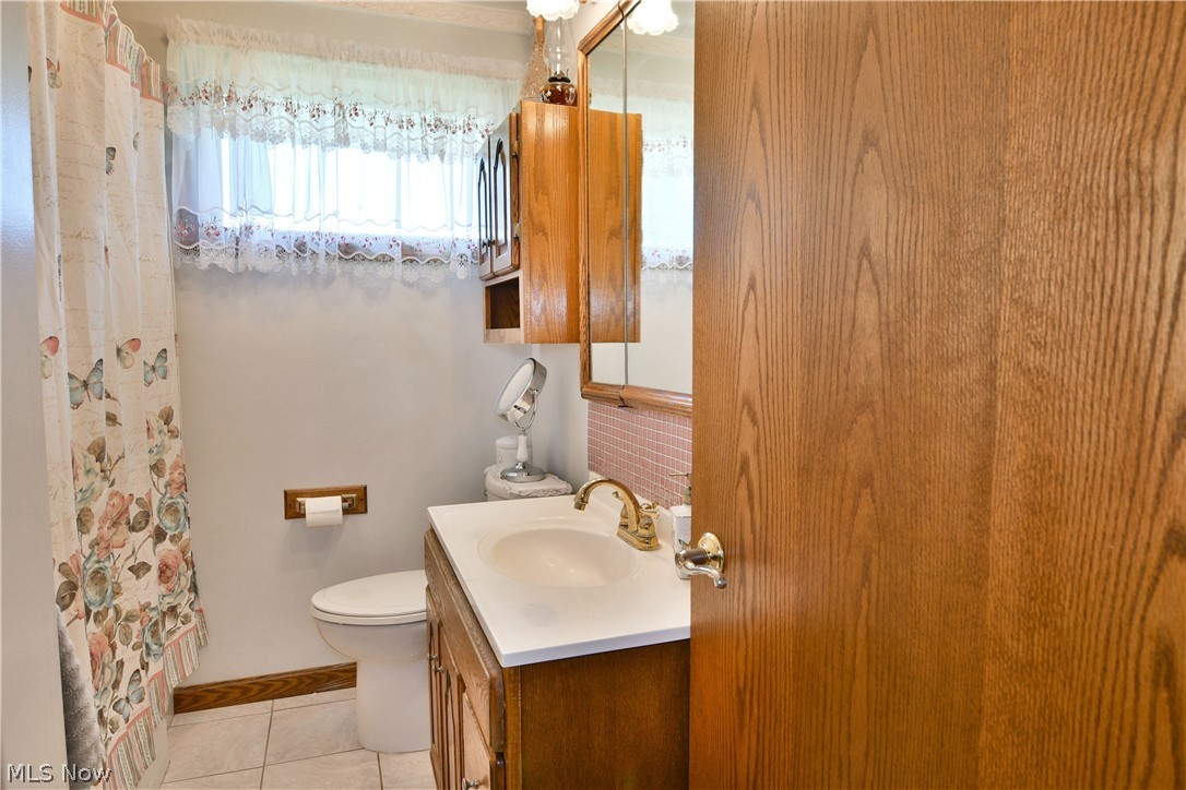 26 Potomac Avenue Niles OH 44446
