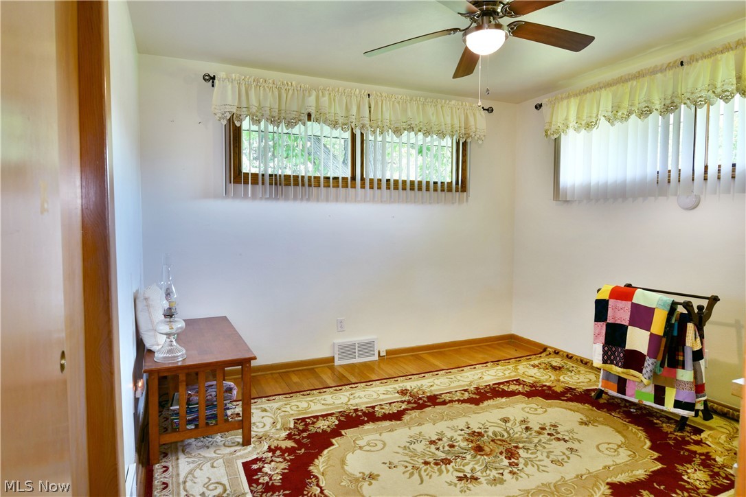 26 Potomac Avenue Niles OH 44446
