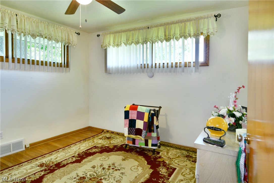 26 Potomac Avenue Niles OH 44446