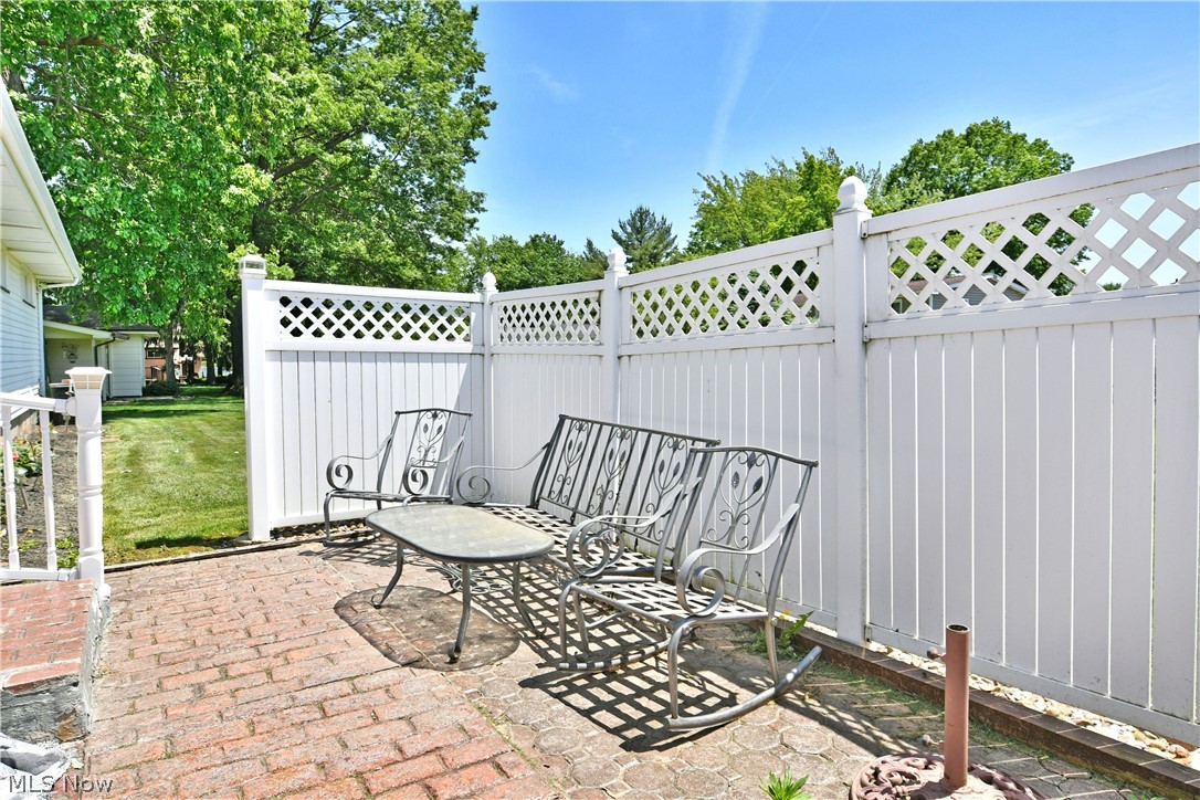 26 Potomac Avenue Niles OH 44446