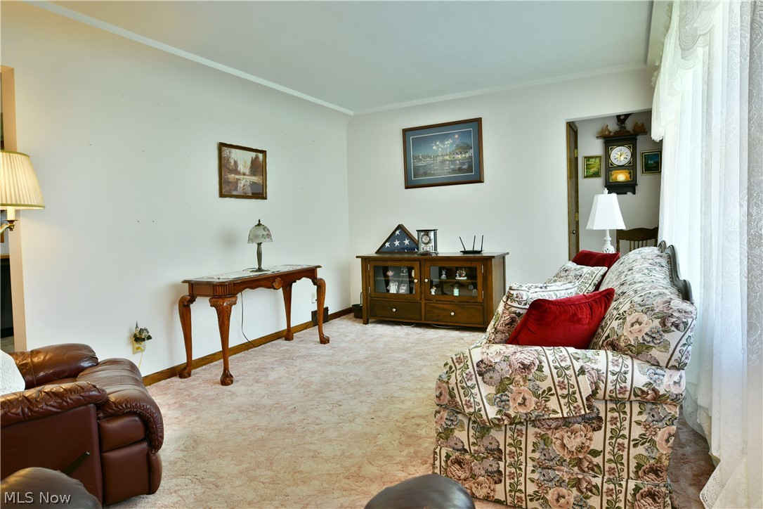 26 Potomac Avenue Niles OH 44446