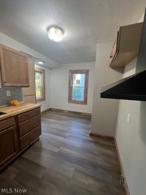 19819 Harvard Avenue Warrensville Heights OH 44122