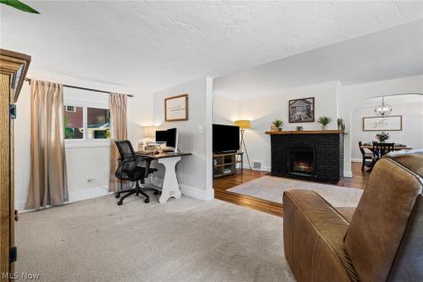 3484 Meadowbrook Boulevard Cleveland Heights OH 44118