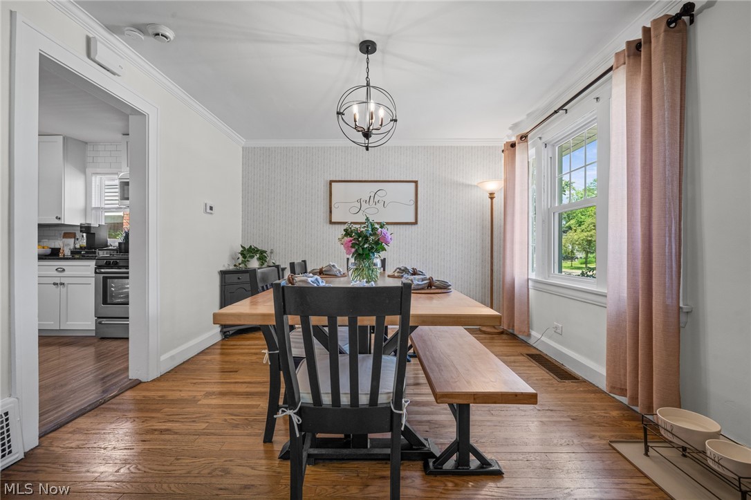 3484 Meadowbrook Boulevard Cleveland Heights OH 44118