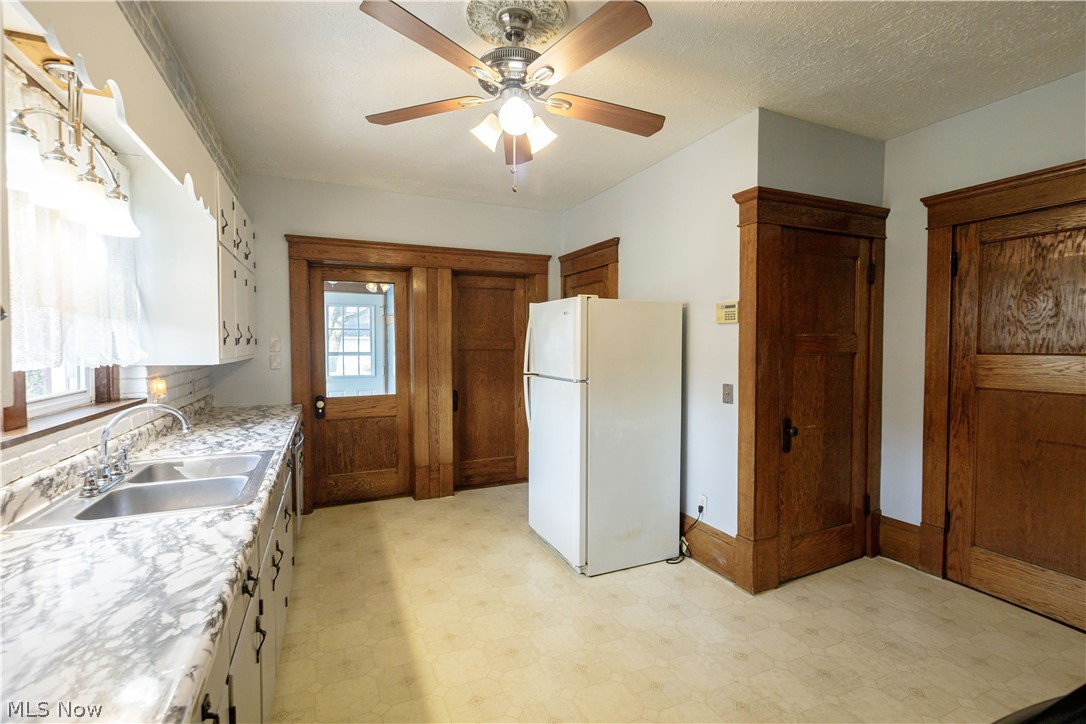9395 Chestnut Avenue SE East Sparta OH 44626