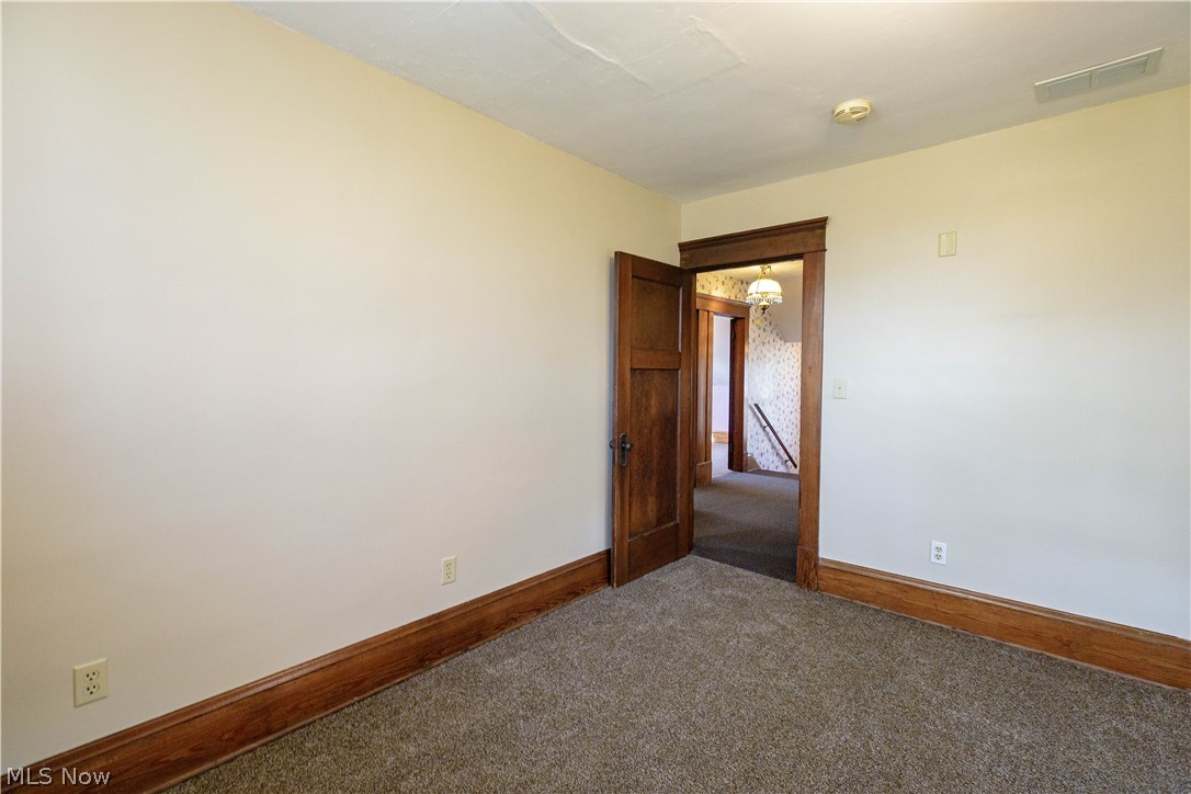 9395 Chestnut Avenue SE East Sparta OH 44626
