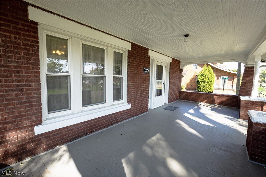 9395 Chestnut Avenue SE East Sparta OH 44626