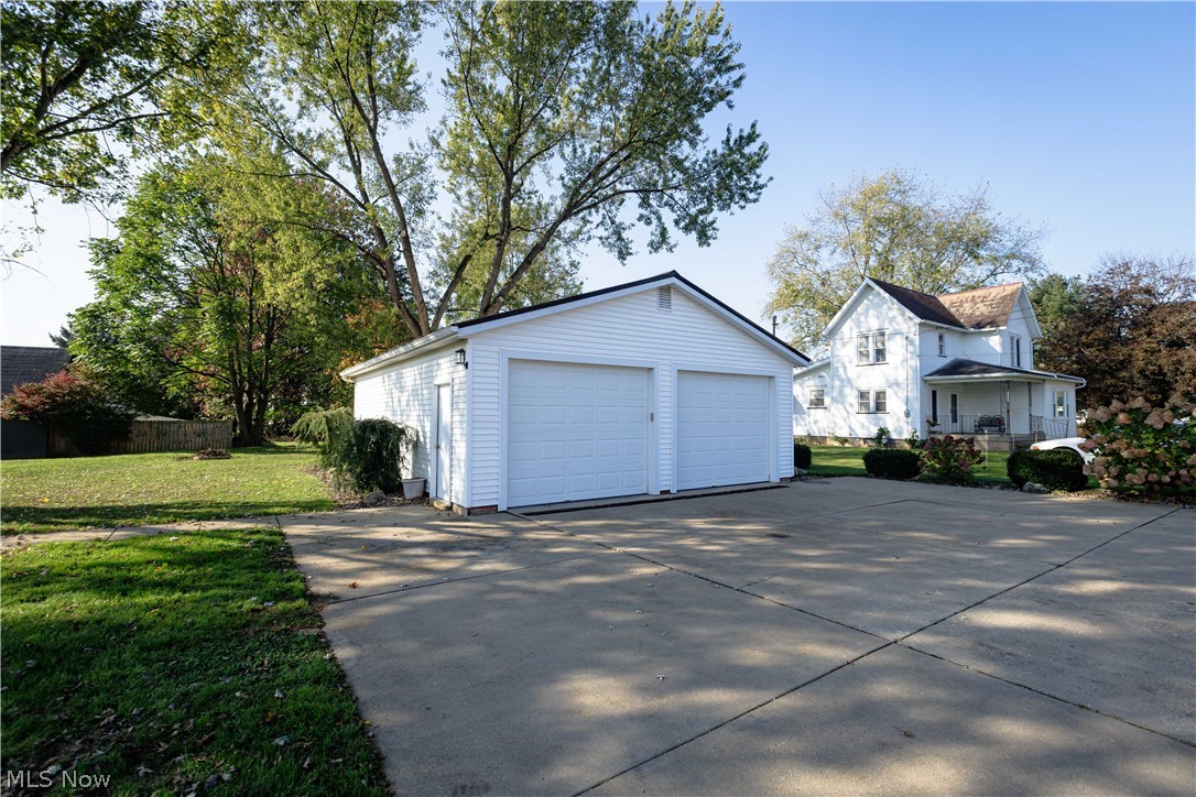 9395 Chestnut Avenue SE East Sparta OH 44626