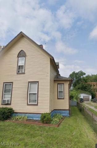 1384 W 95th Street Cleveland OH 44102